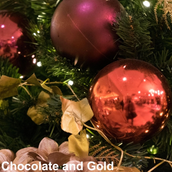 chocolate and gold christmas decorations